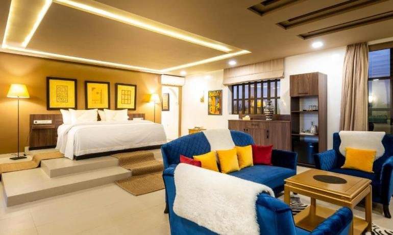 Presidential Suite